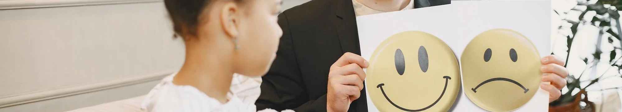 Psychoeducation of Psychotherapeutic Practices in Gestalt-Therapy with Children: An Experience Report