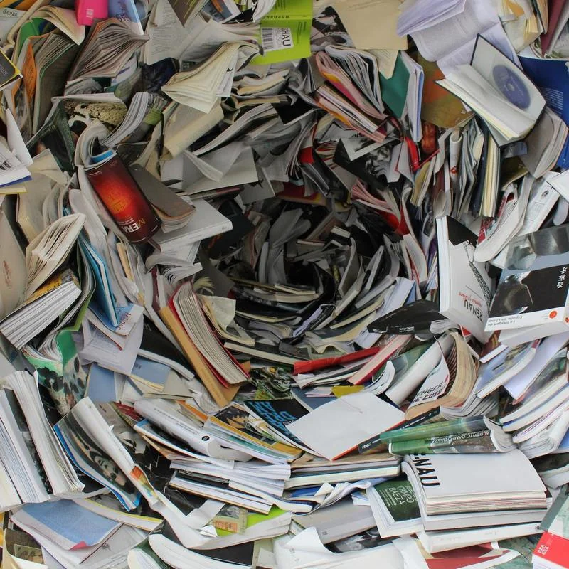 Uniting Fields of Knowledge: The Role of Interdisciplinary Journals in Science